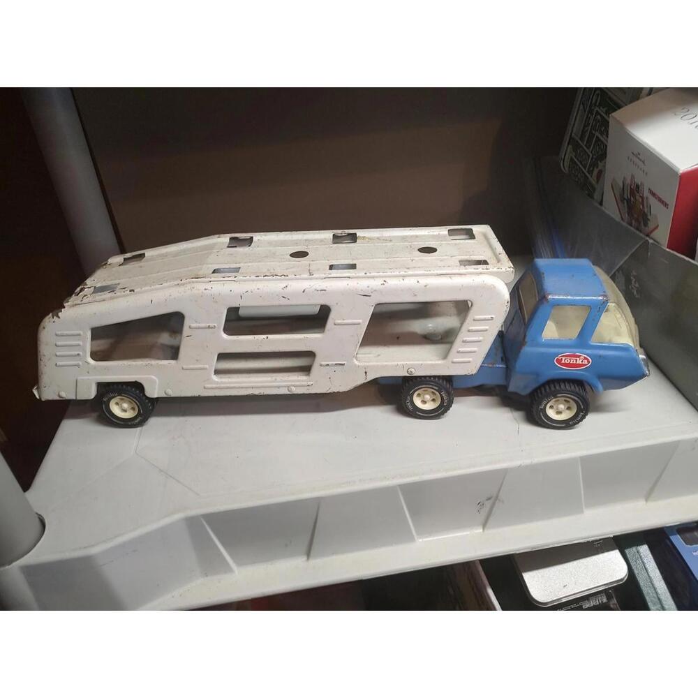 Vintage TONKA Toy Caravan Truck - Blue and White